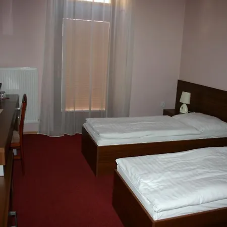 Jelen Hotel Hlohovec