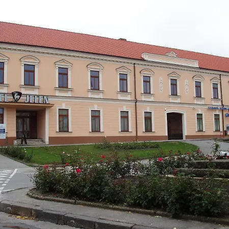 Jelen Hotel 3*