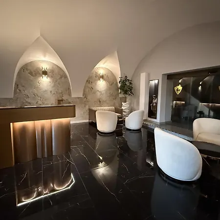 耶伦酒店 酒店 赫洛霍韦茨