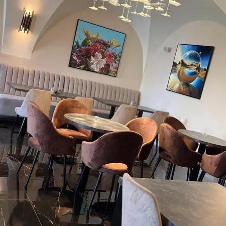Hotel Jelen Hlohovec